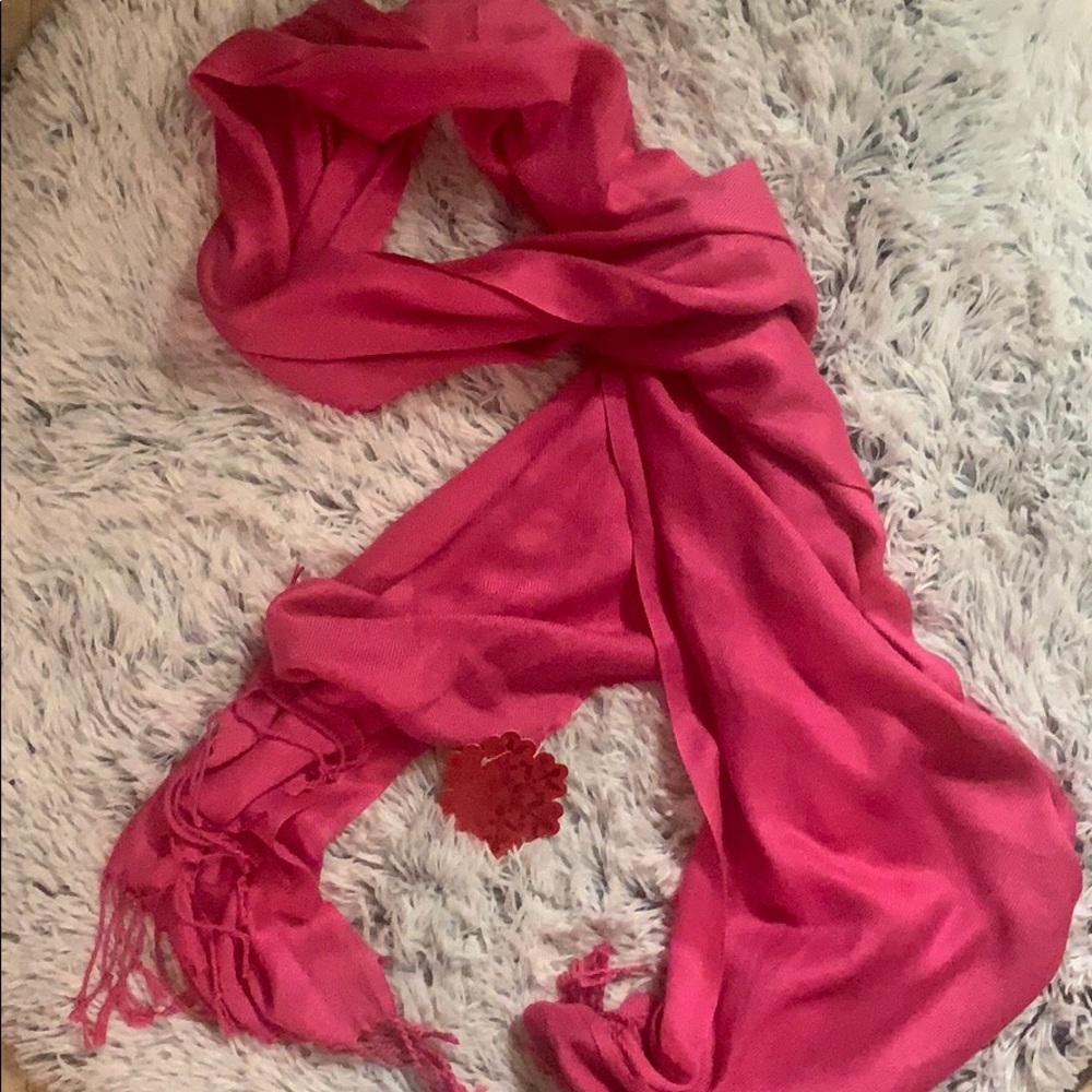 Scarf - Picture 2 of 2